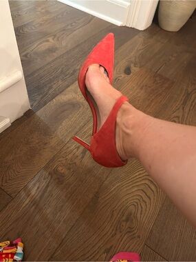 Louise et Cie Red Suede Pointed Slingback Heels